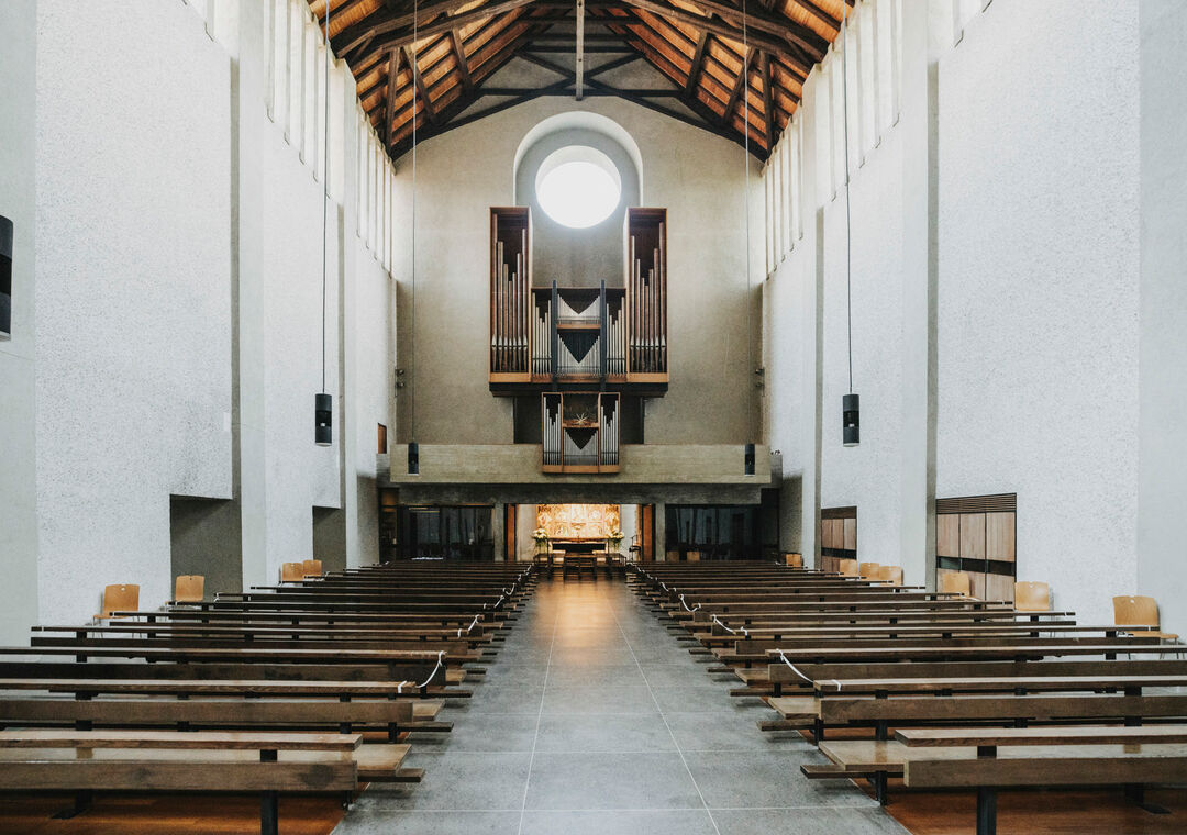KLOSTER-MEHRERAU-Abteikirche von Innen_A-Lamprecht
